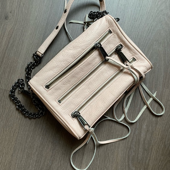 Rebecca Minkoff Handbags - Rebecca Minkoff crossbody bag